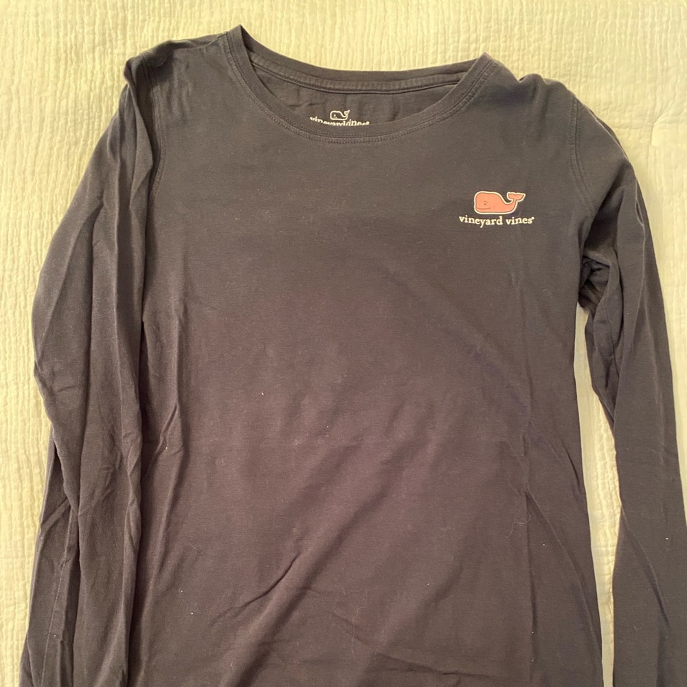 Navy vineyard vines long sleeve womens t-shirt